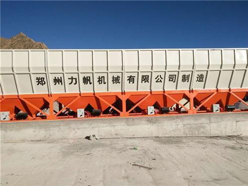 產(chǎn)品展廳 建筑施工目錄 建筑施工 工程機(jī)械 升降機(jī) 四倉配料機(jī)